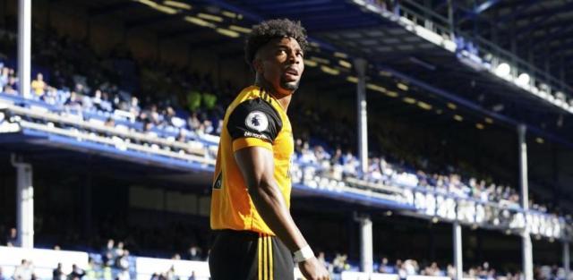 半岛体育注册网址-巴萨引援又有惊喜？曝阿达马·特劳雷已经接近回归