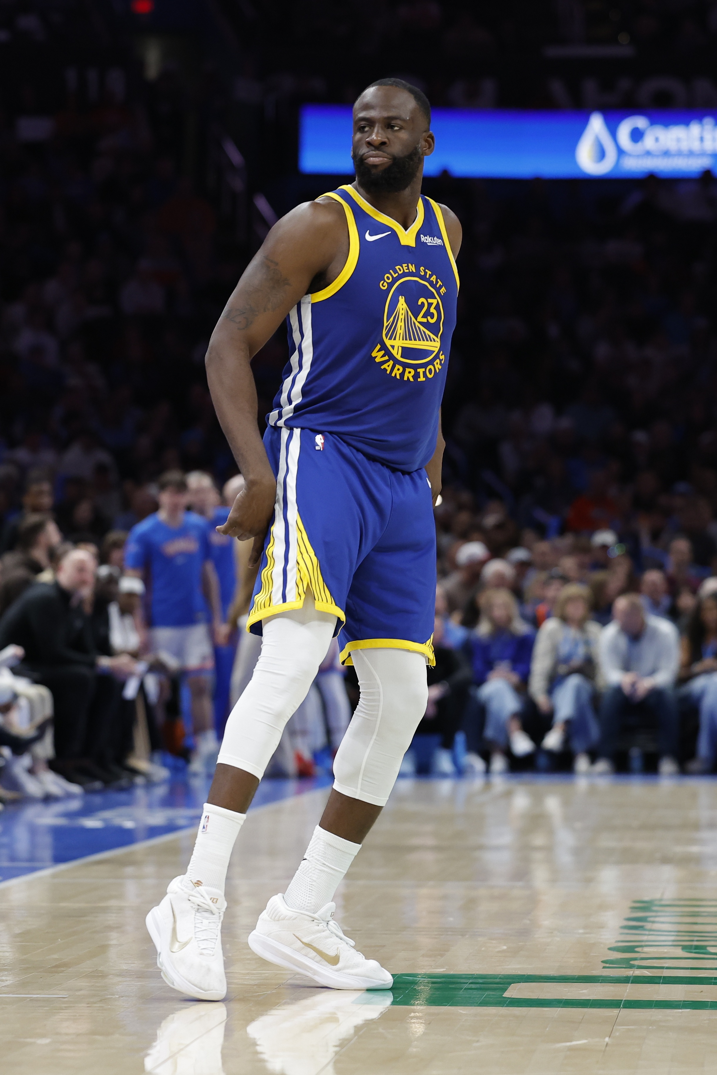 半岛体育下载-追梦关键时刻连送三局：被SGA和辛森迎射关键三分/致命犯规史密斯